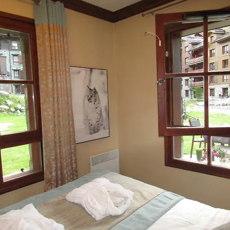 151 Manoir Savoie - Arc 1950 *